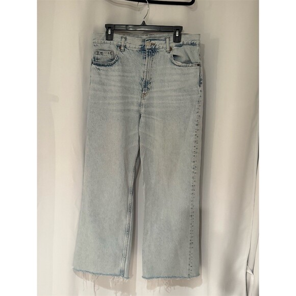 Zara Denim - Zara Jeans Womens Size 12 Light Wash Blue Wide-Leg Cropped High Rise Raw12